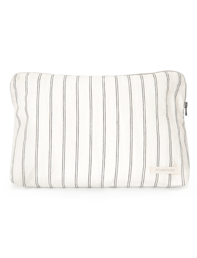 Celia Toiletry Bag - RIVER